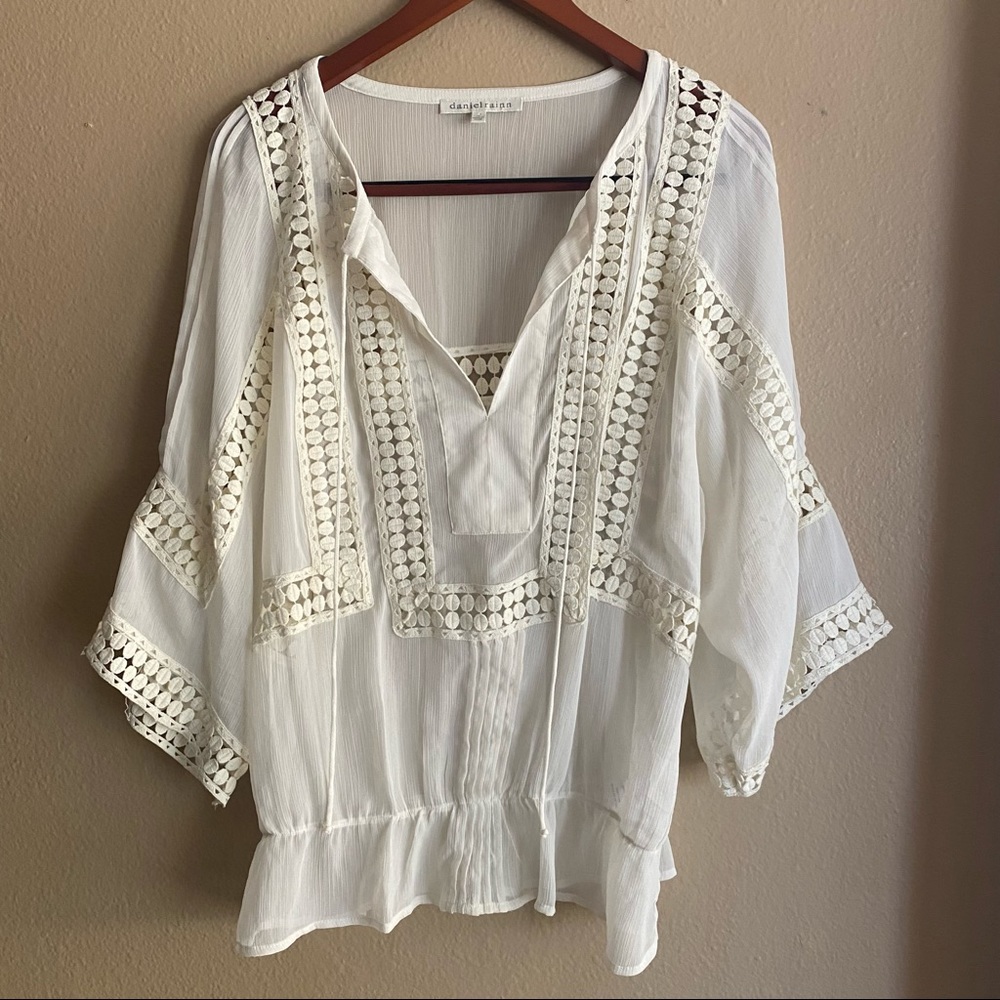 Daniel Rainn Sheer Cream Colored Boho Top Size M